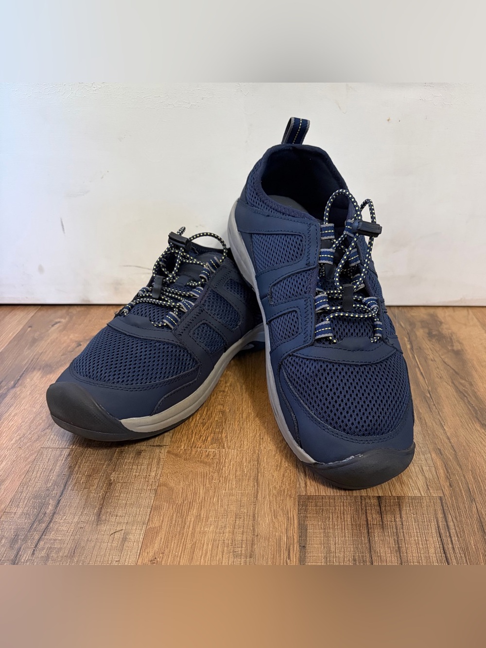 Lands End Outfitters Men 11 Water Shoe Quick Dry Mesh Trail Hiking Outdoor Sport